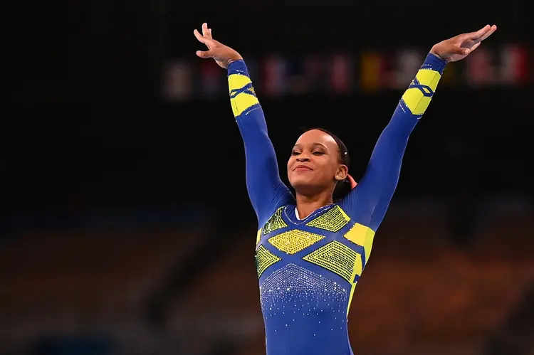 Rebeca Andrade compete em Lauro de Freitas