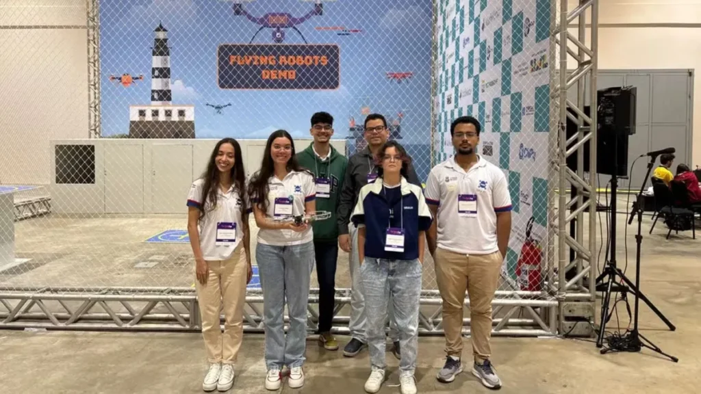 BahiaRT da Uneb Vence Categoria de Drones no Mundial de Robótica em Salvador